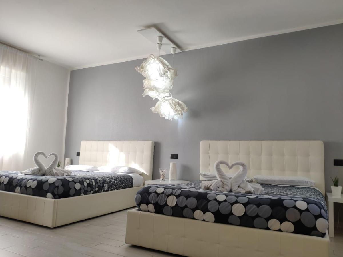 Sweet House Self Check-In 24H Hotel Cavallasca Bagian luar foto