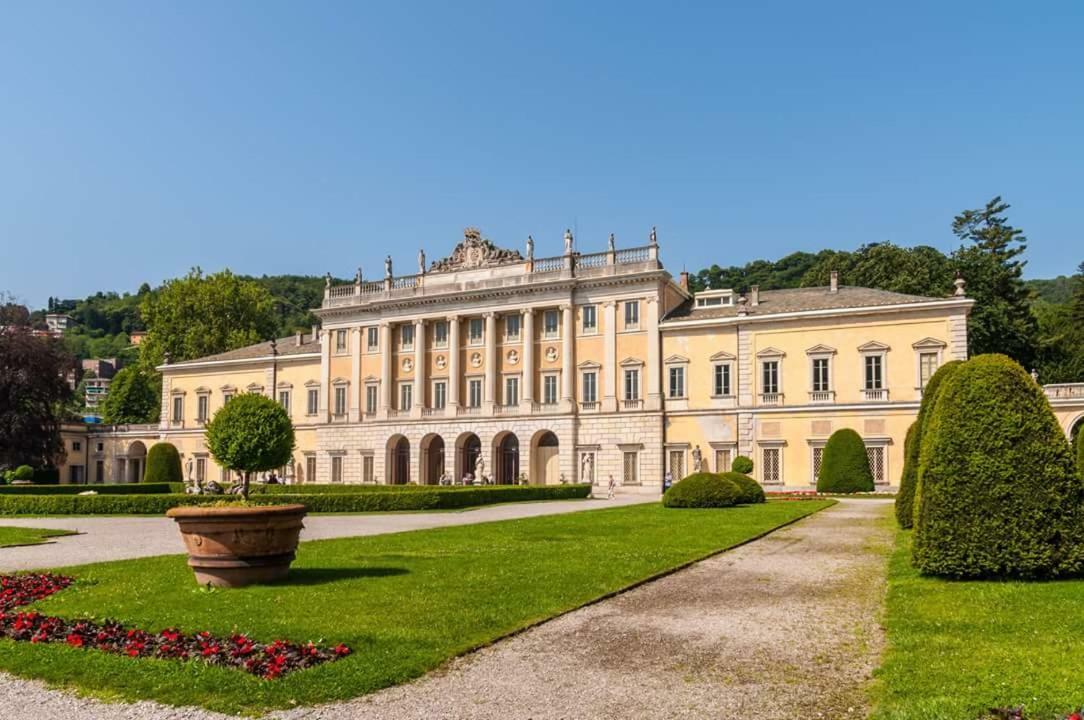 Sweet House Self Check-In 24H Hotel Cavallasca Bagian luar foto